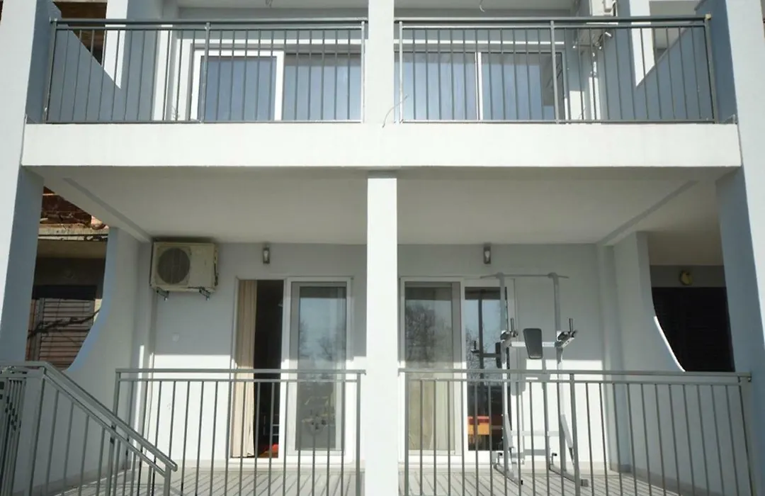 Apartments Green-1