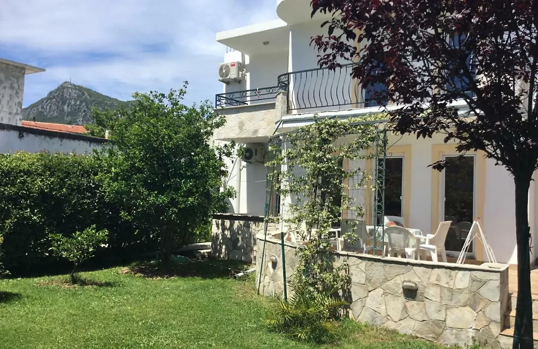 Vila Jovana-1
