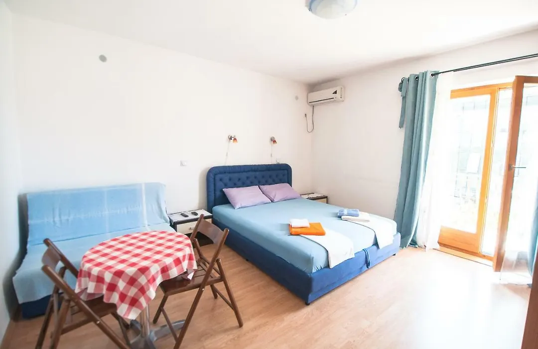 Apartments Milena-1