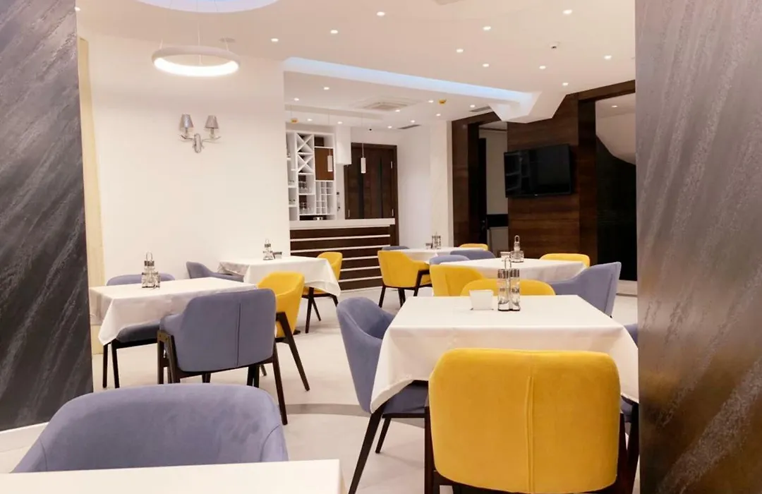 Hotel Pierina-1