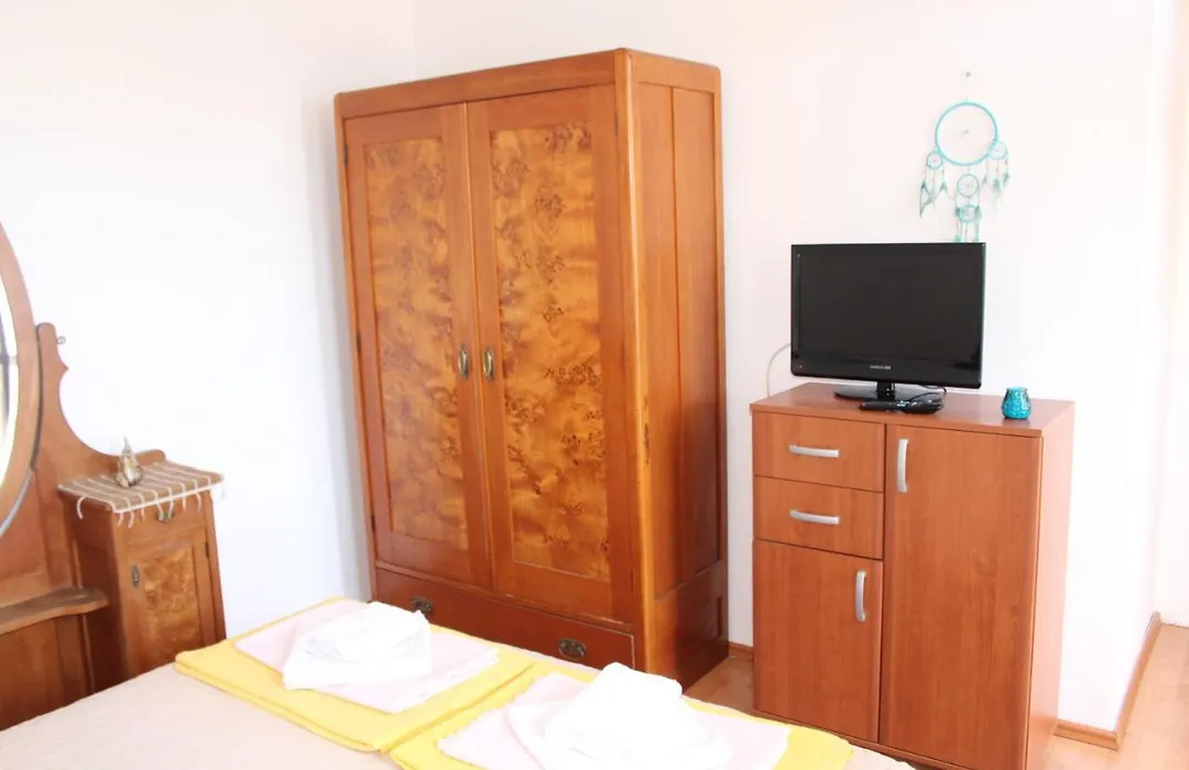 Guest House Tomanovic-1