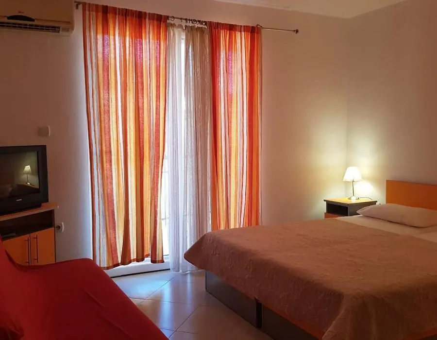 Apartments Galija-1
