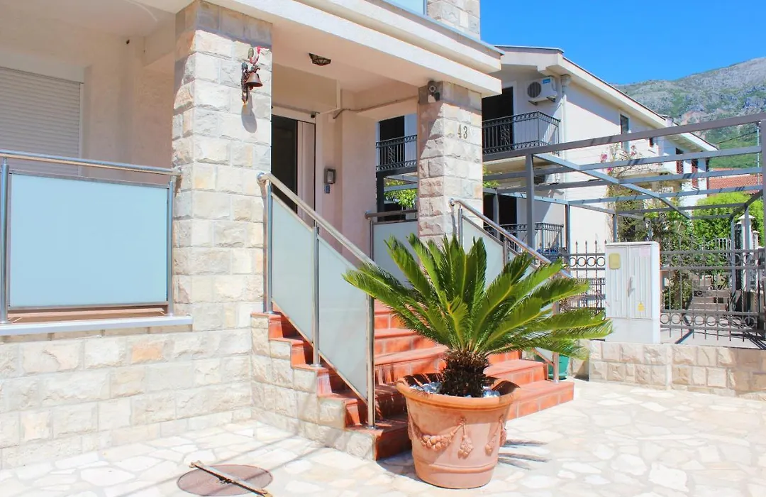 Sunny Hill Residence-1