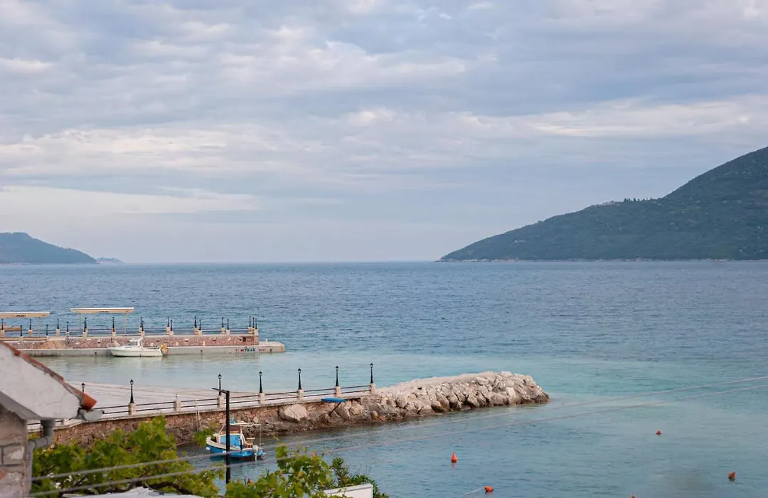 Dunja Boka Bay-1