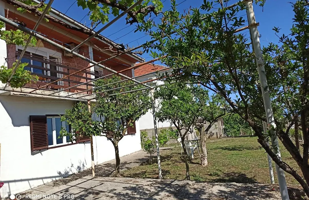 Poborska Villa-1