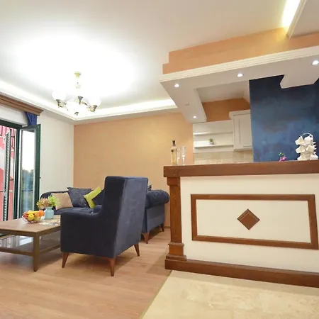 Apartments Lux S-3