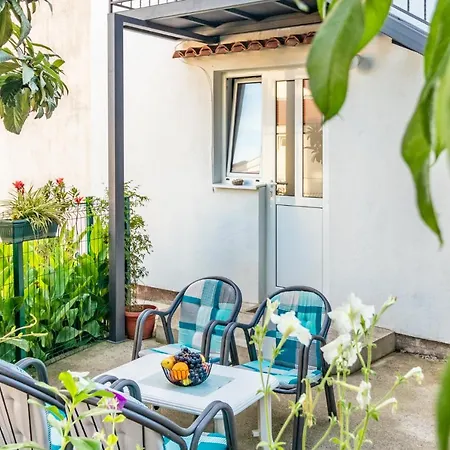 Studio Apartman Djakovic-3