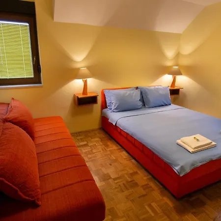 Apartments Mery-2