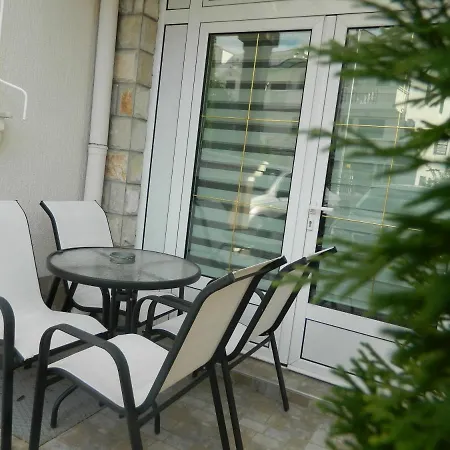 Mena Apartmani-3