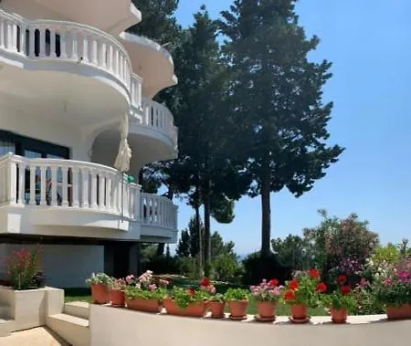 Beqa Apartments-3