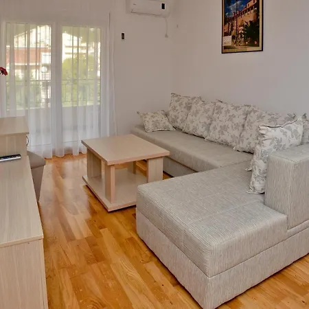 Apartments Pegasus Lux-2