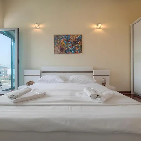 Rooftop Family Apartment Budva With City View-2
