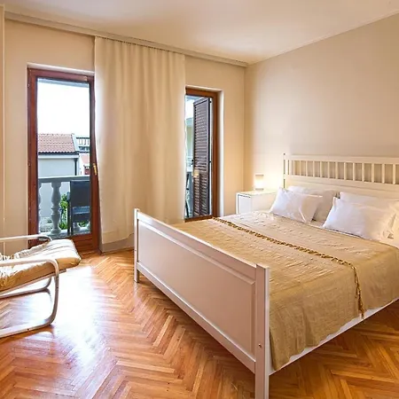 Apartment Family 1-2