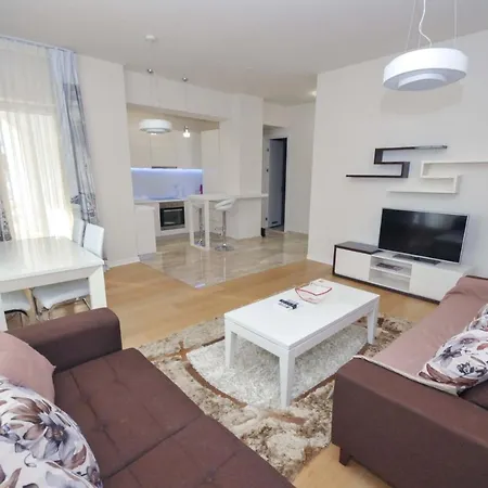 Luxury Montesun Apartments-3