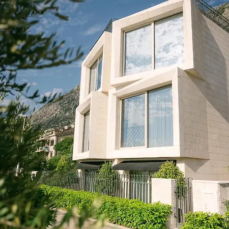 Corso Levante Luxury Suites Dobrota-3