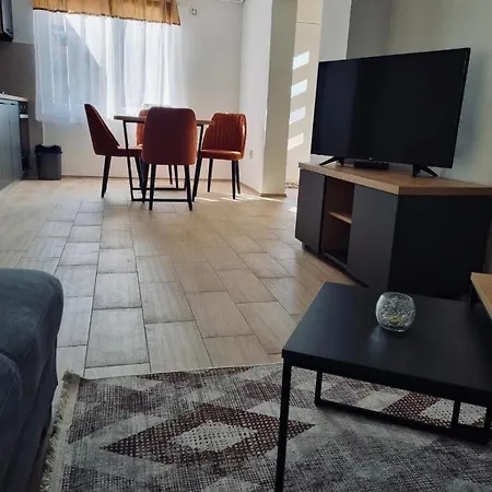 Om Apartment-2