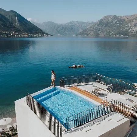 Corso Levante Luxury Suites Dobrota-2