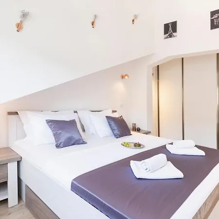 De Lux Apartments Sirena-2