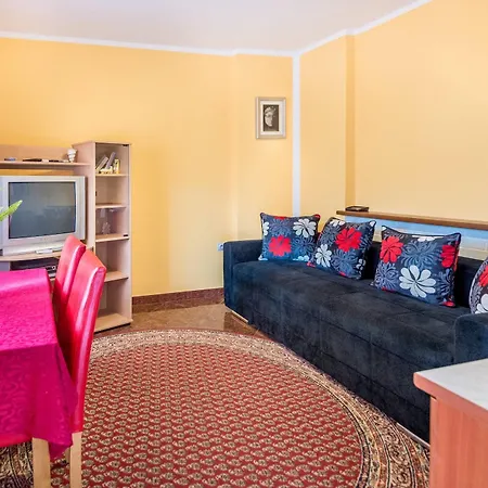 Apartments Ivardic-3