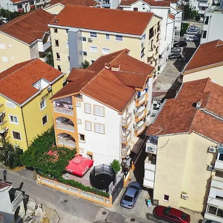 Apartments Memidz-2