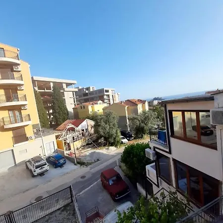 Apartment White-2