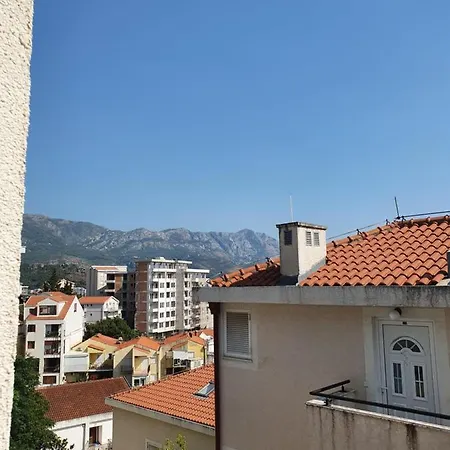 Modern Apartment Becici - Budva - Balcony & Free Garage-2