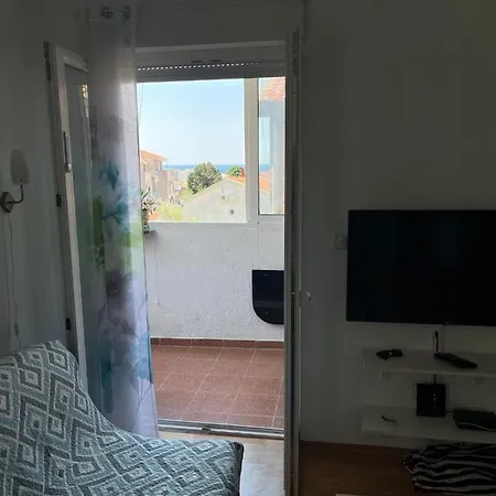 Family Apartment Petrovac-3