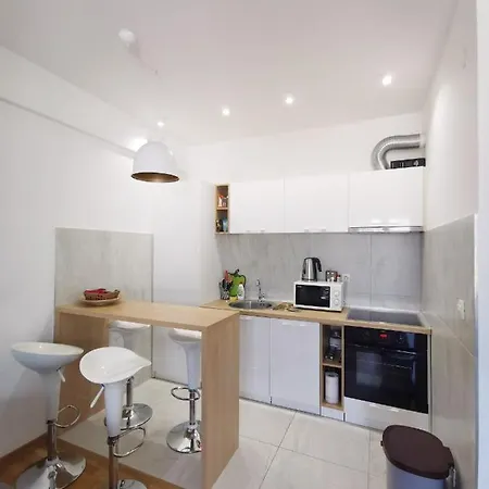 Sea View Elite Apartment-2