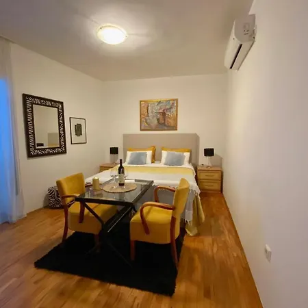 Apartments Nautica-2