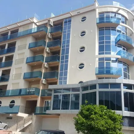 Neu!! Appartement "S" Prive-2