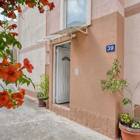 Cozy Studio In Petrovac With Sea View-3