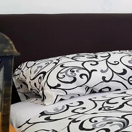 Ric Apartment Budva-3
