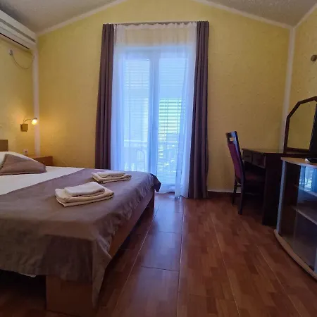 Martinovic Rooms-3