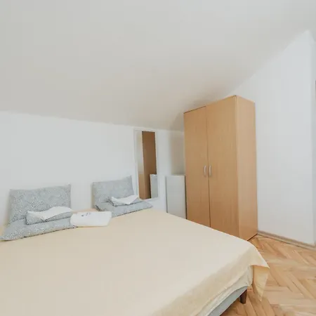 Guest House Lalic-3