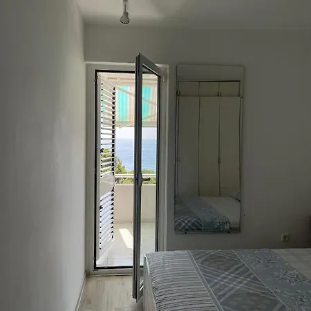 Sea View Apartment-3