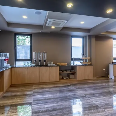 N Hotel-3