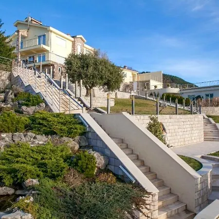 Villa Eagle Eye Montenegro-3