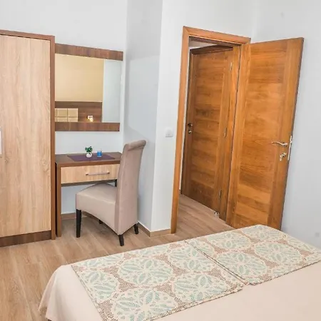 S&M Apartments-3