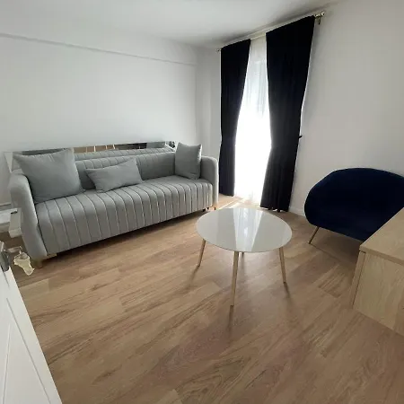 Lungomare Apartments-3