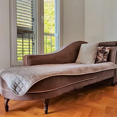 Milica Spaceous 2Bedroom Apartment-3
