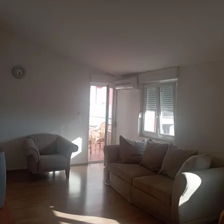 Apartmani Aileen-3
