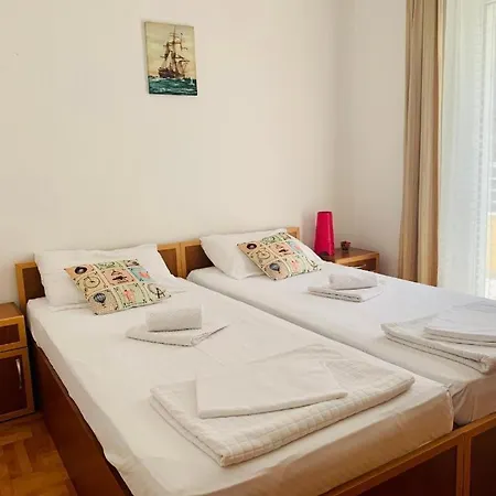 Apartments & Rooms Vuksanovic Ivana-3