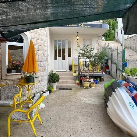 Becovic Apartments Boutique Hotel-2