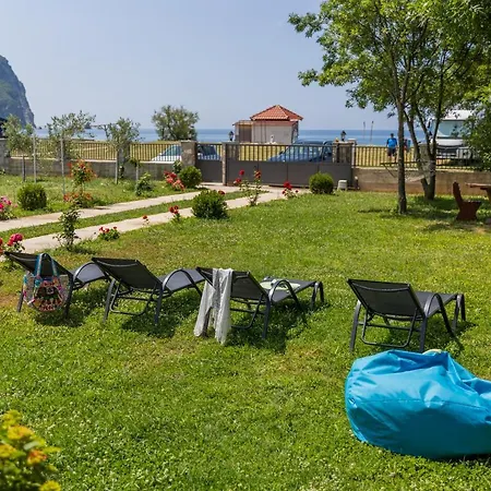 Holiday Home Sea-2