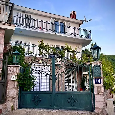 Villa With Sea & Mountains View-2