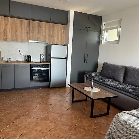 Azzure Apartment-3