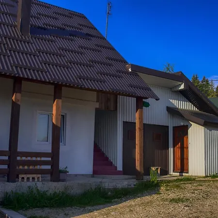 Guest House Jezera-3