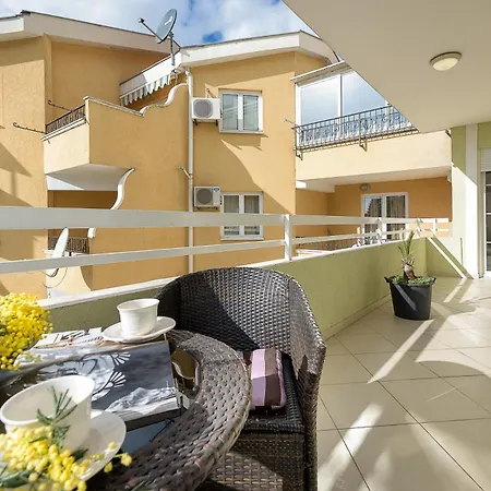 Sunny&Cosy Apart, Rafailovici-3