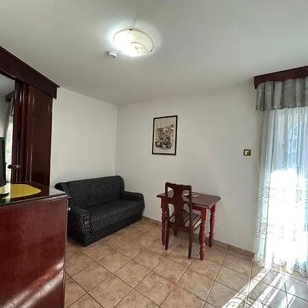 Beatrix Lux Hotel-3