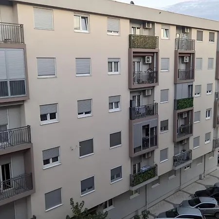 Guest House Mikeli-2